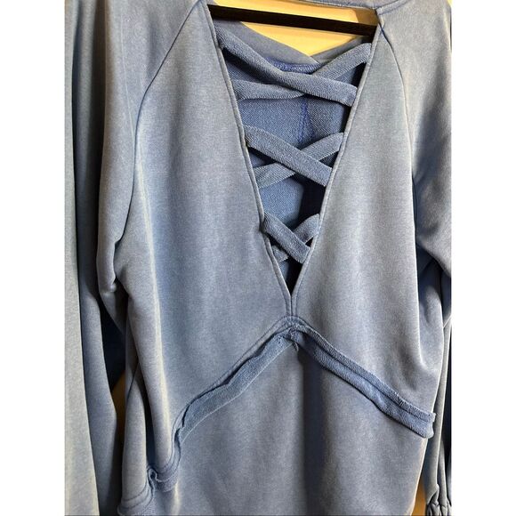 POL Sweater - Picture 5 of 7